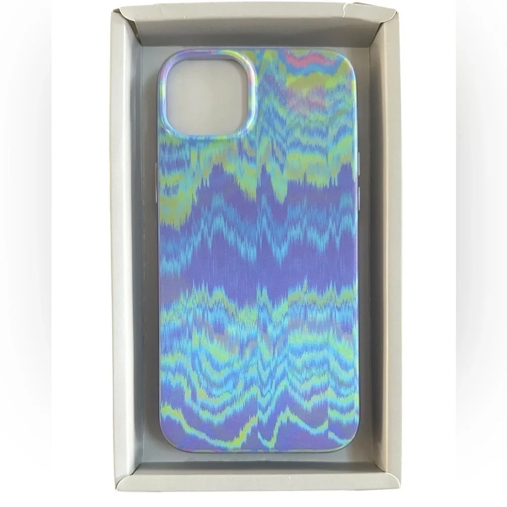 Heyday Hardshell Case for iPhone 14 Plus Digital Wave design NIB